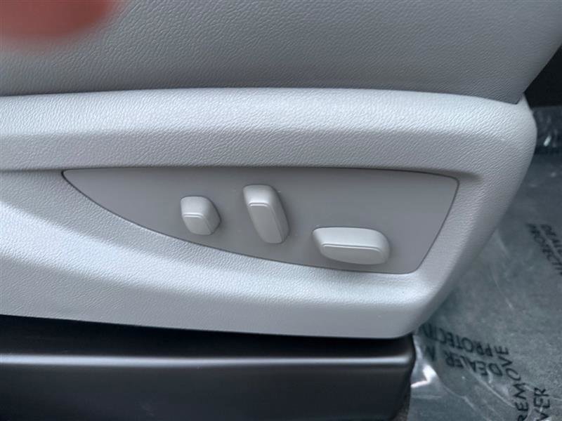 Used 2017 Chevrolet Silverado 3500 LTZ w/ Duramax Plus Package image 15