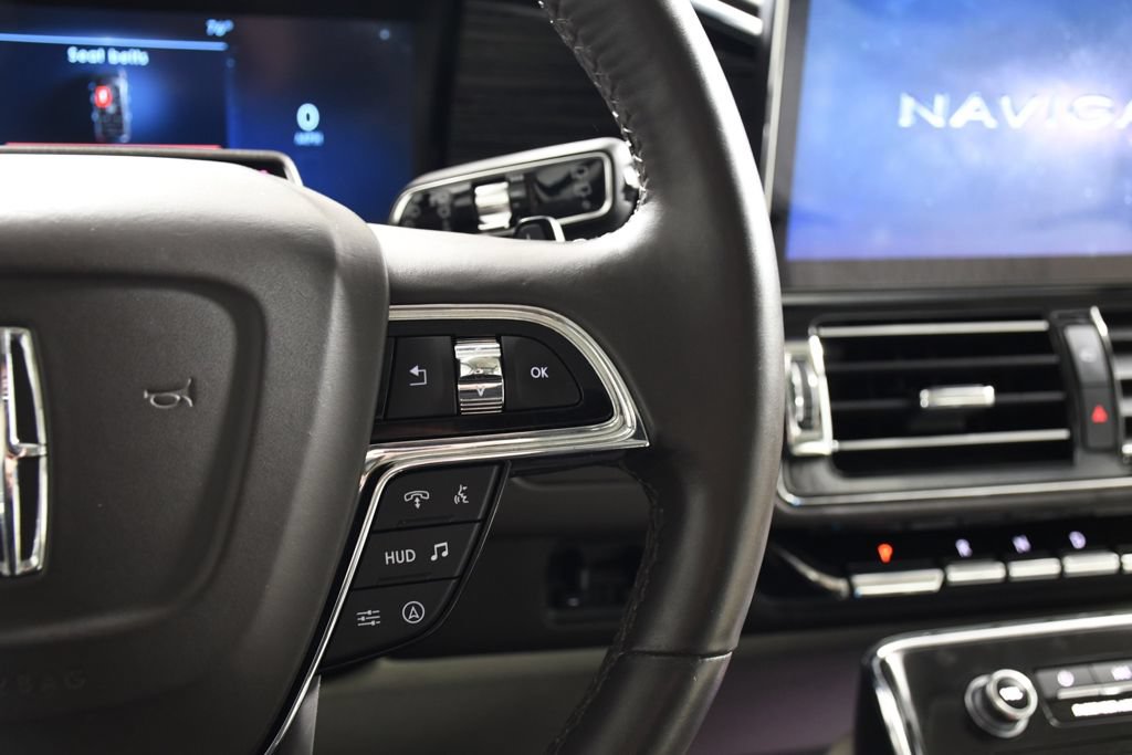 Used 2022 Lincoln Navigator L Black Label AWD/4WD image 28