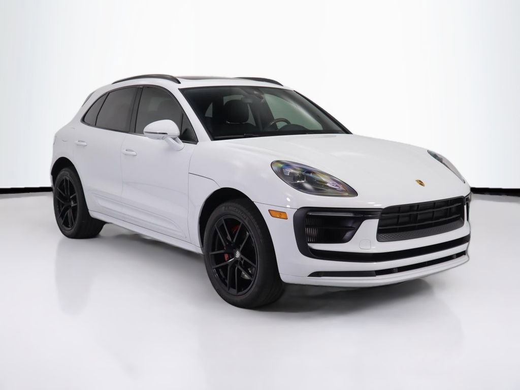 Used 2022 Porsche Macan S AWD/4WD image 3