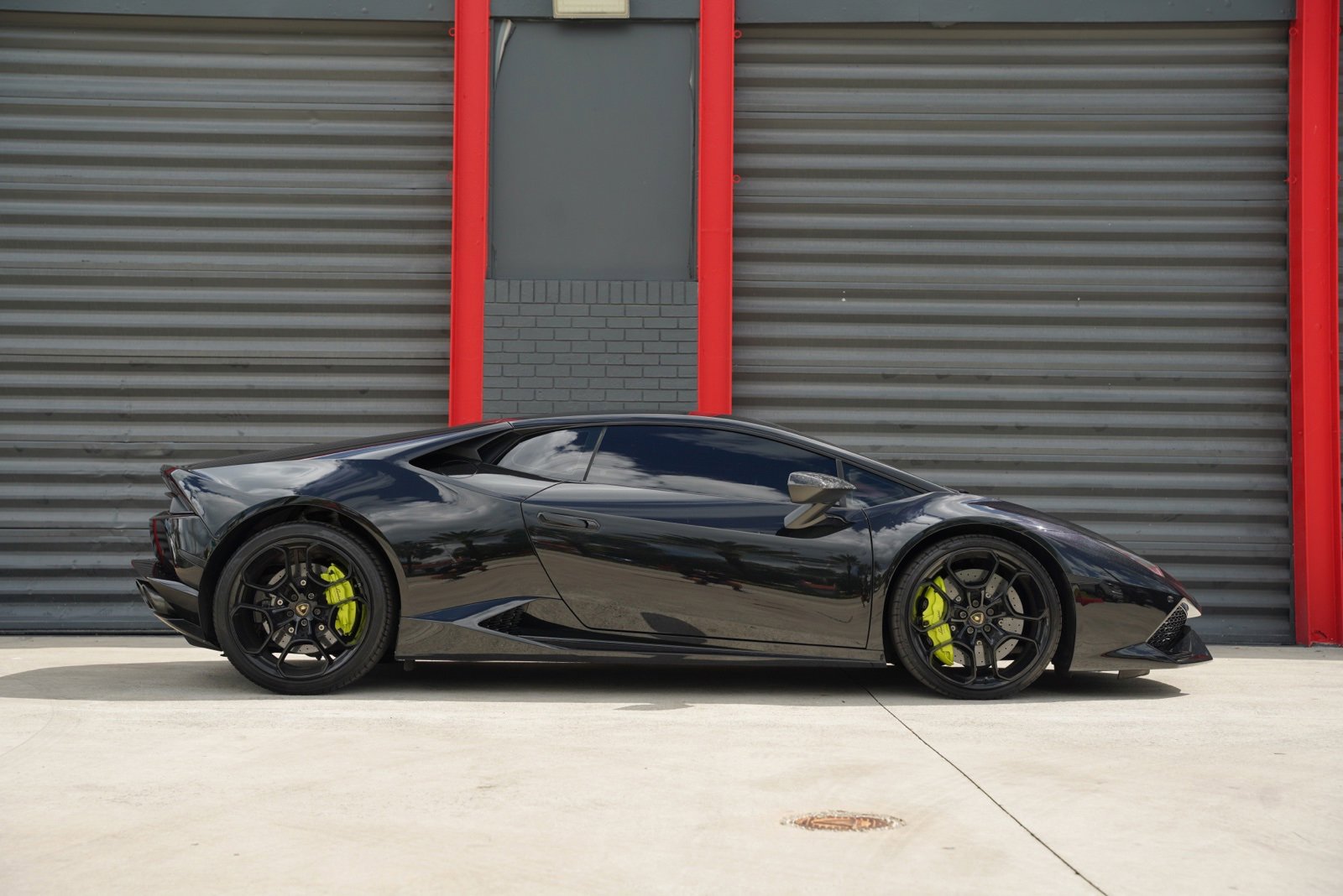 Used 2016 Lamborghini Huracan LP 610-4 image 11