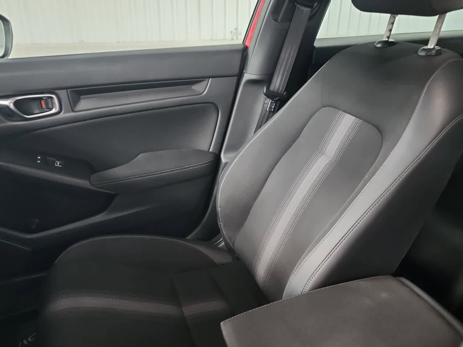 Used 2023 Honda Civic Sport image 21