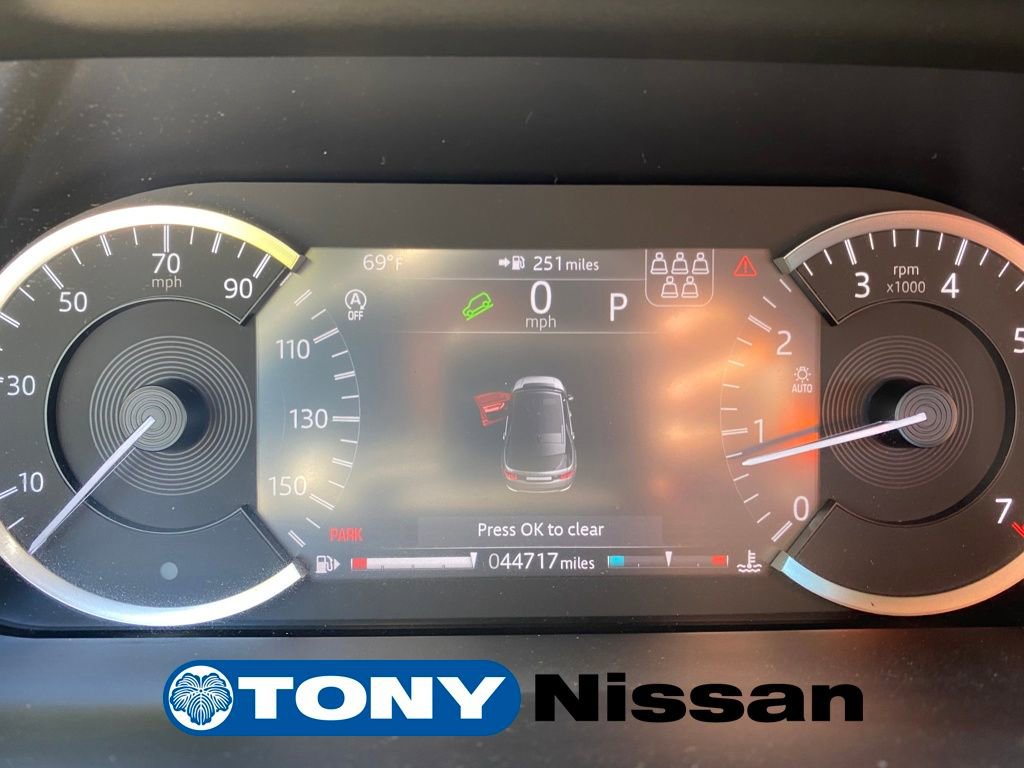 Used 2020 Land Rover Discovery Sport S R-Dynamic image 15