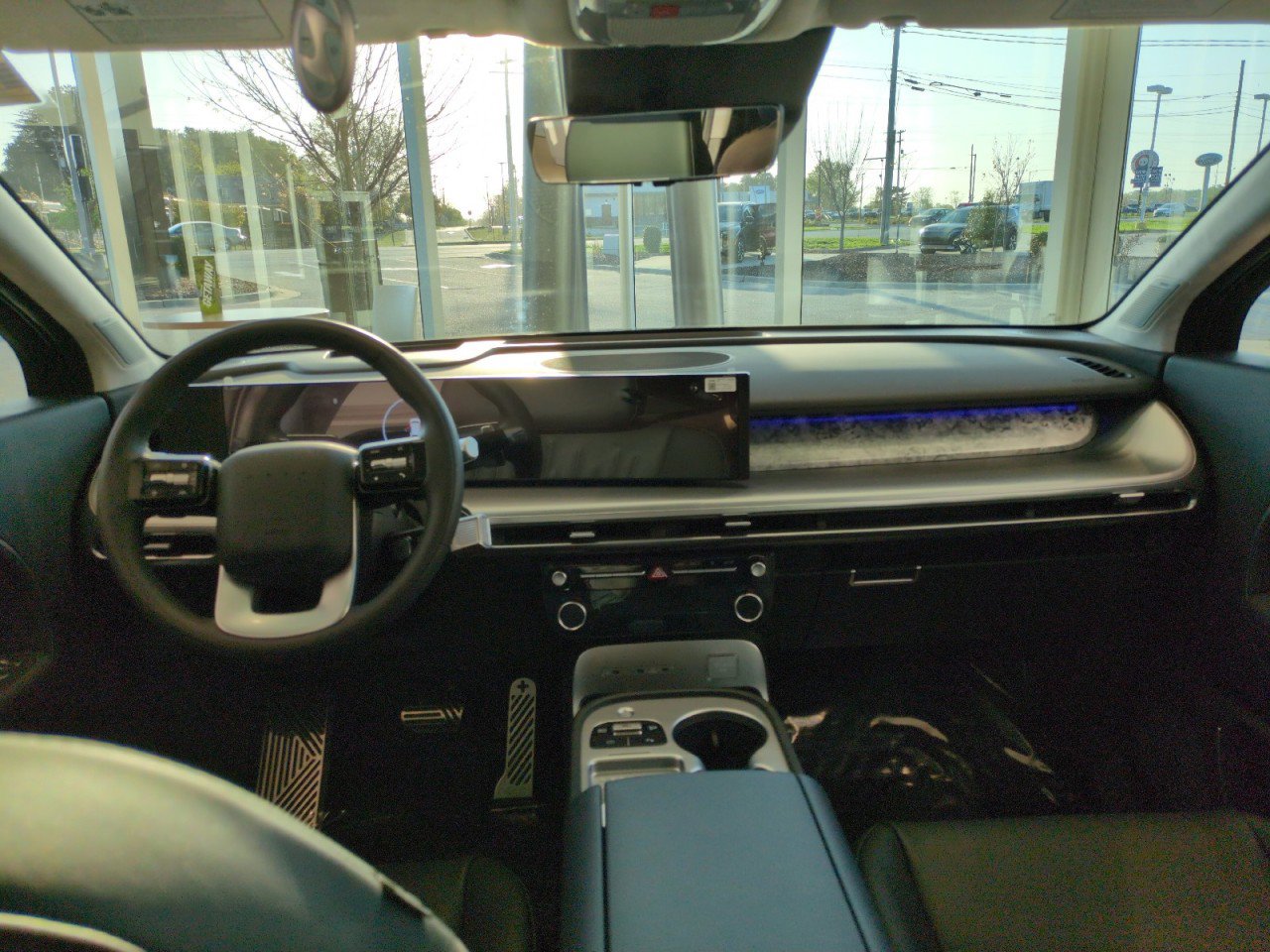 New 2026 Hyundai Ioniq 9 Calligraphy image 13