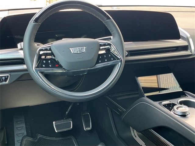 New 2026 Cadillac Vistiq Sport image 5