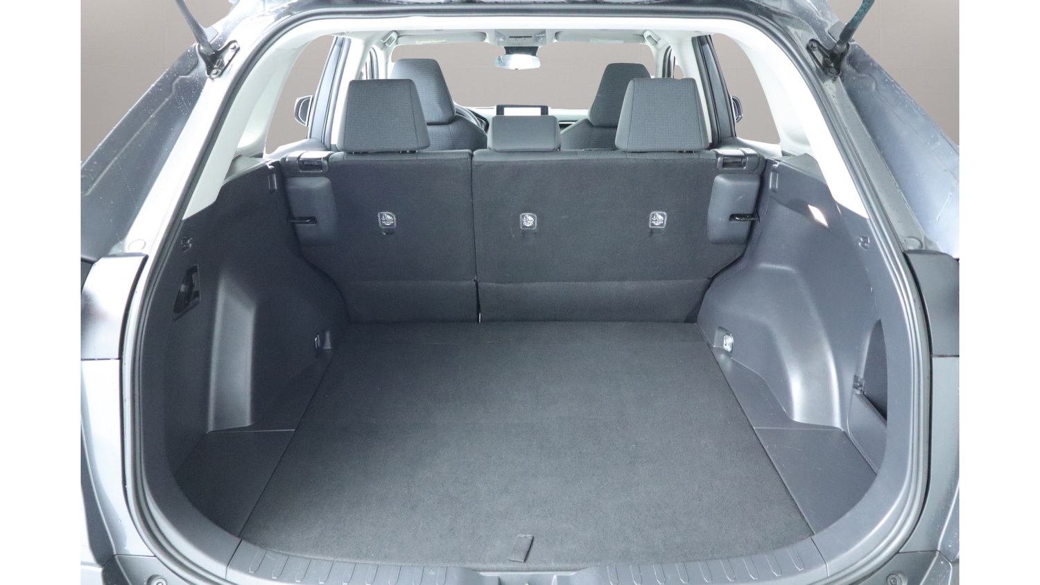 Used 2024 Toyota RAV4 LE AWD/4WD image 25