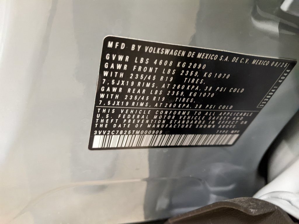 New 2026 Volkswagen Taos SE AWD/4WD image 30