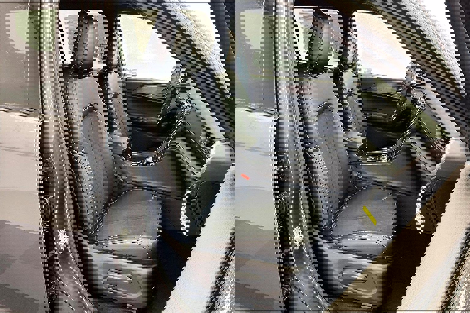 New 2025 Jeep Grand Cherokee L Altitude image 9