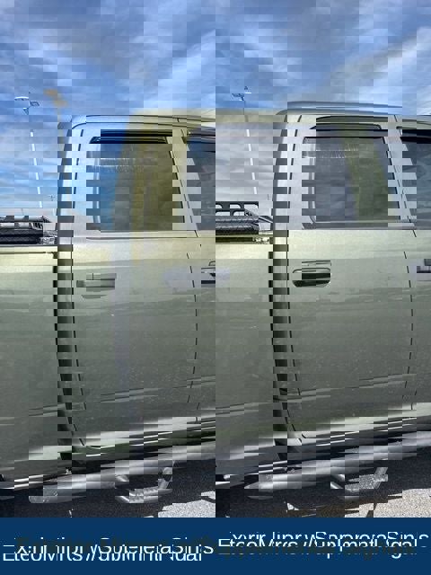 Used 2021 RAM 2500 Tradesman w/ Chrome Appearance Group image 18