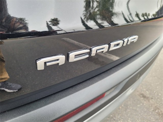 Used 2025 GMC Acadia Elevation image 26