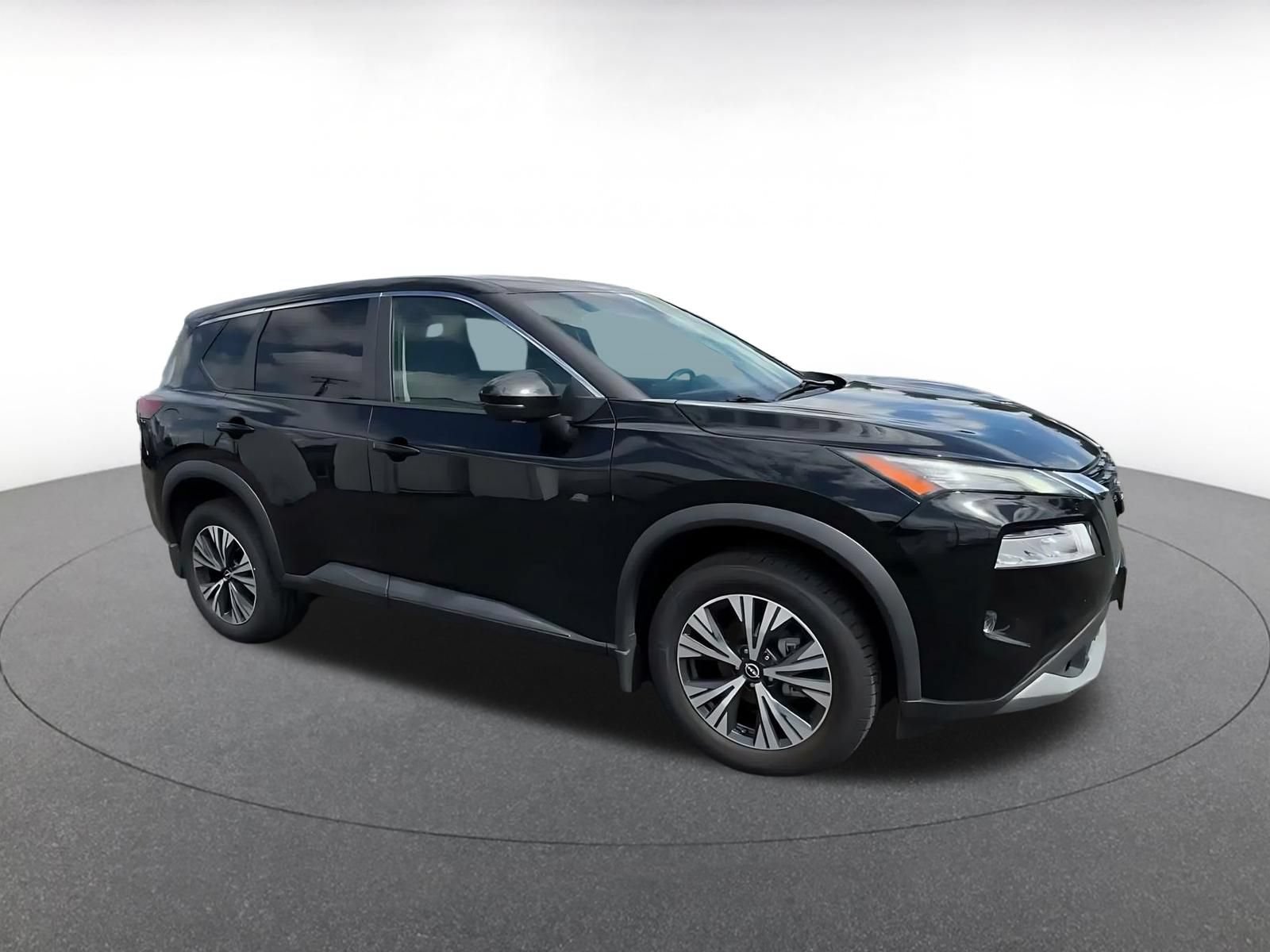 Used 2022 Nissan Rogue SV FWD video 2