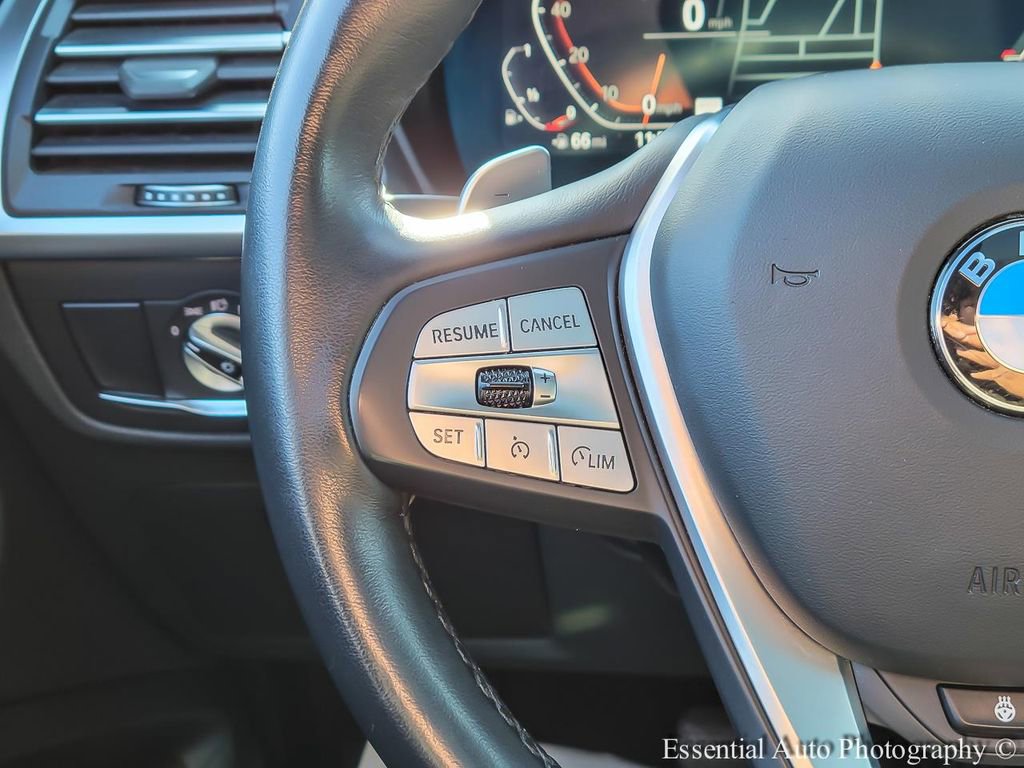 Used 2023 BMW X4 xDrive30i w/ Premium Package image 16