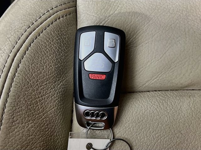 Used 2019 Audi A4 2.0T Premium w/ Convenience Package FWD image 11