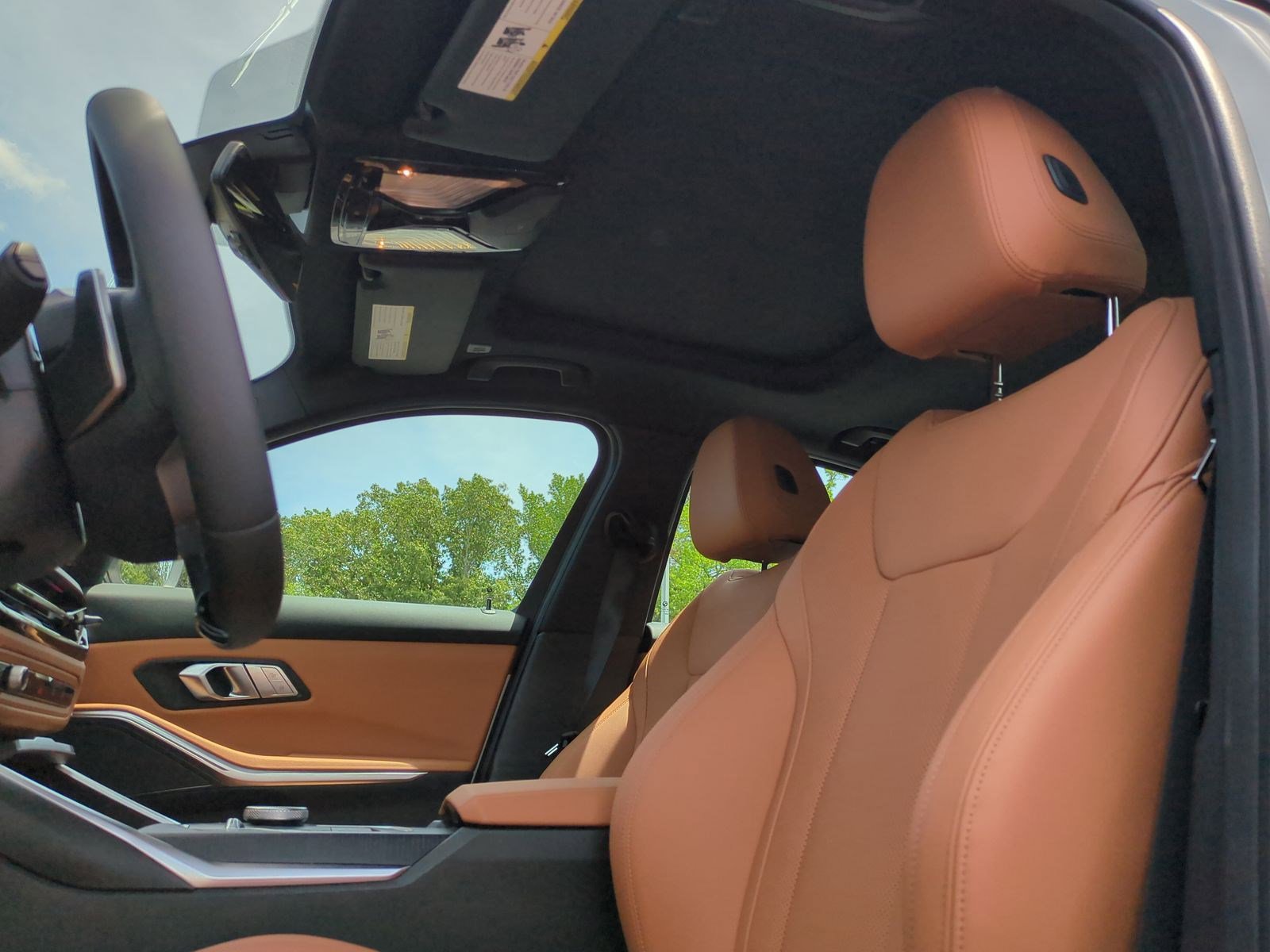 Certified 2026 BMW 330i Sedan w/ Premium Package RWD image 16