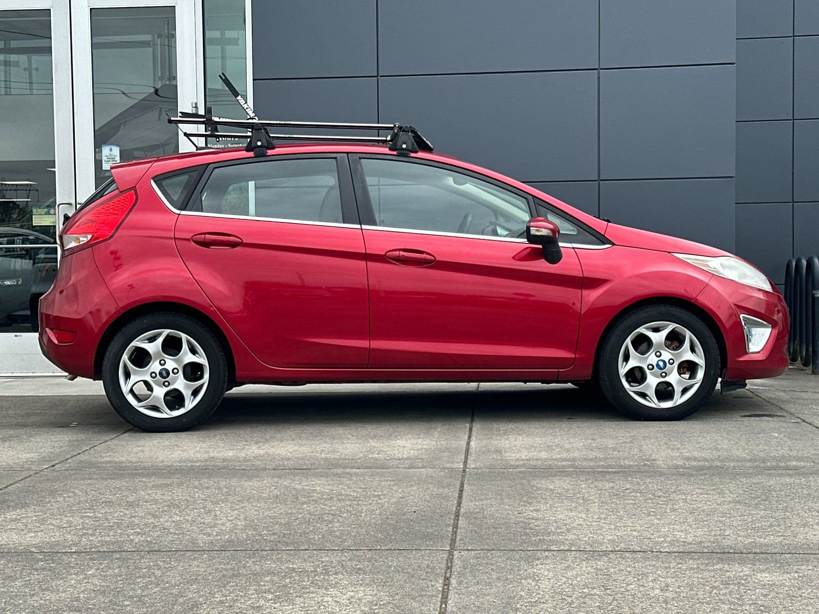 Used 2011 Ford Fiesta SES w/ 301A Rapid Spec Order Code FWD image 2