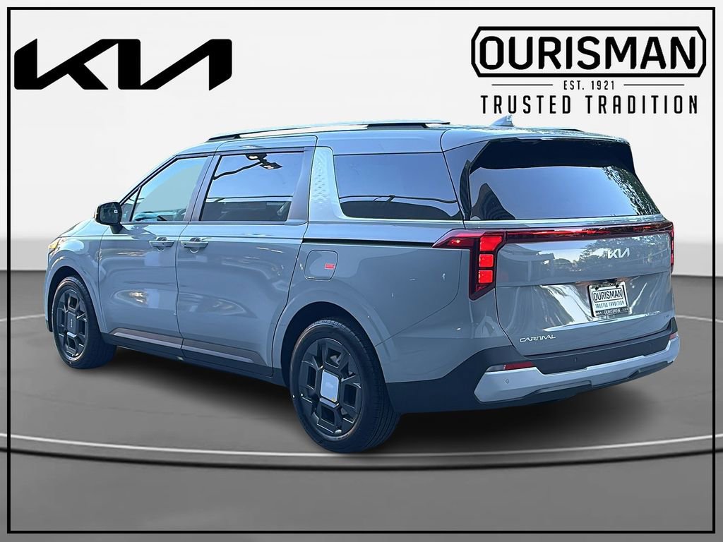 New 2026 Kia Carnival EX FWD image 3