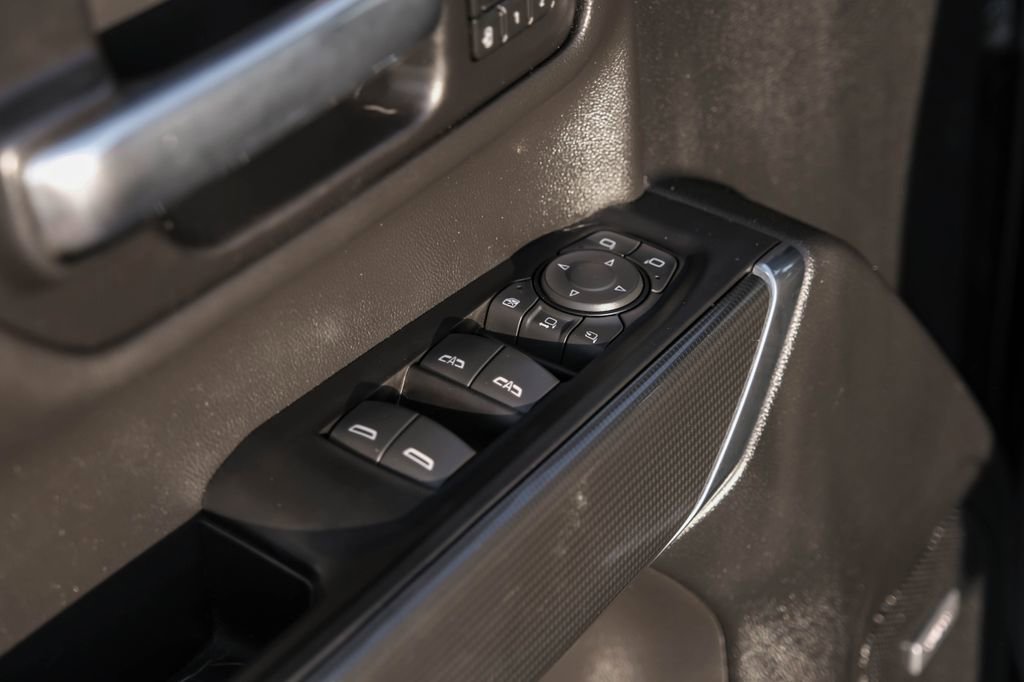 Used 2021 GMC Sierra 2500 AT4 w/ AT4 Premium Plus Package image 46