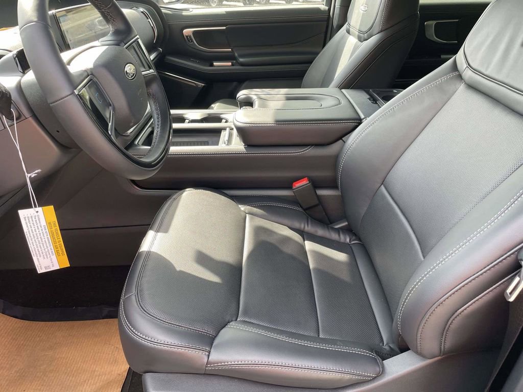 New 2025 Ford Expedition Max Platinum w/ Stealth Appearance Package image 12