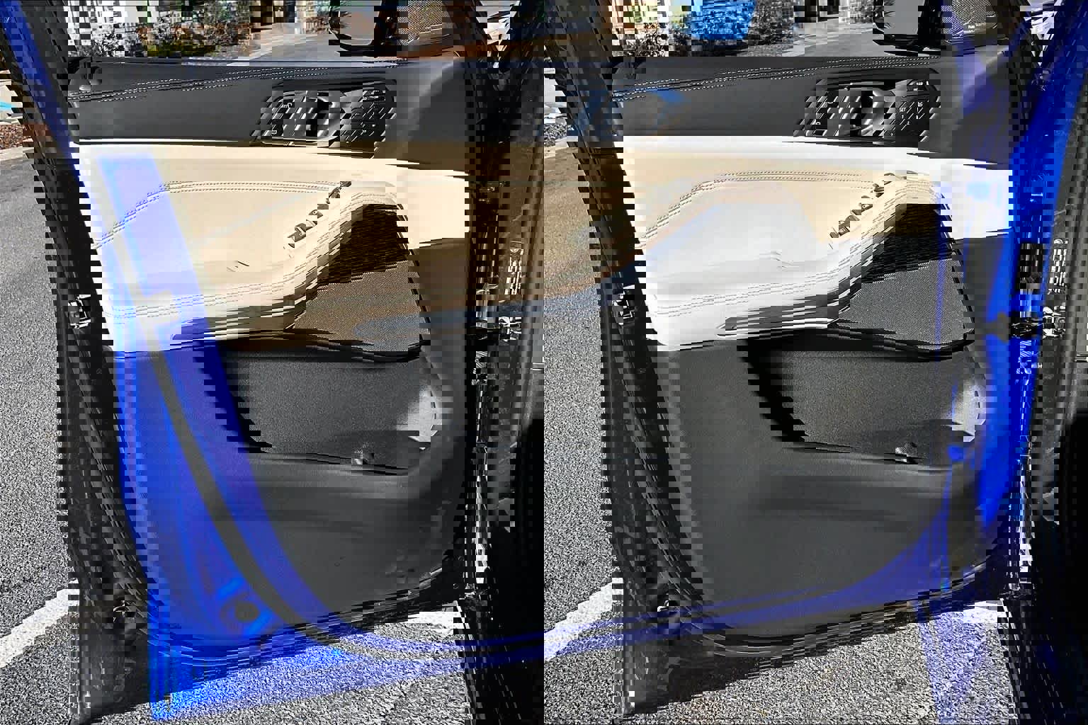 Used 2026 BMW X7 M60i image 22