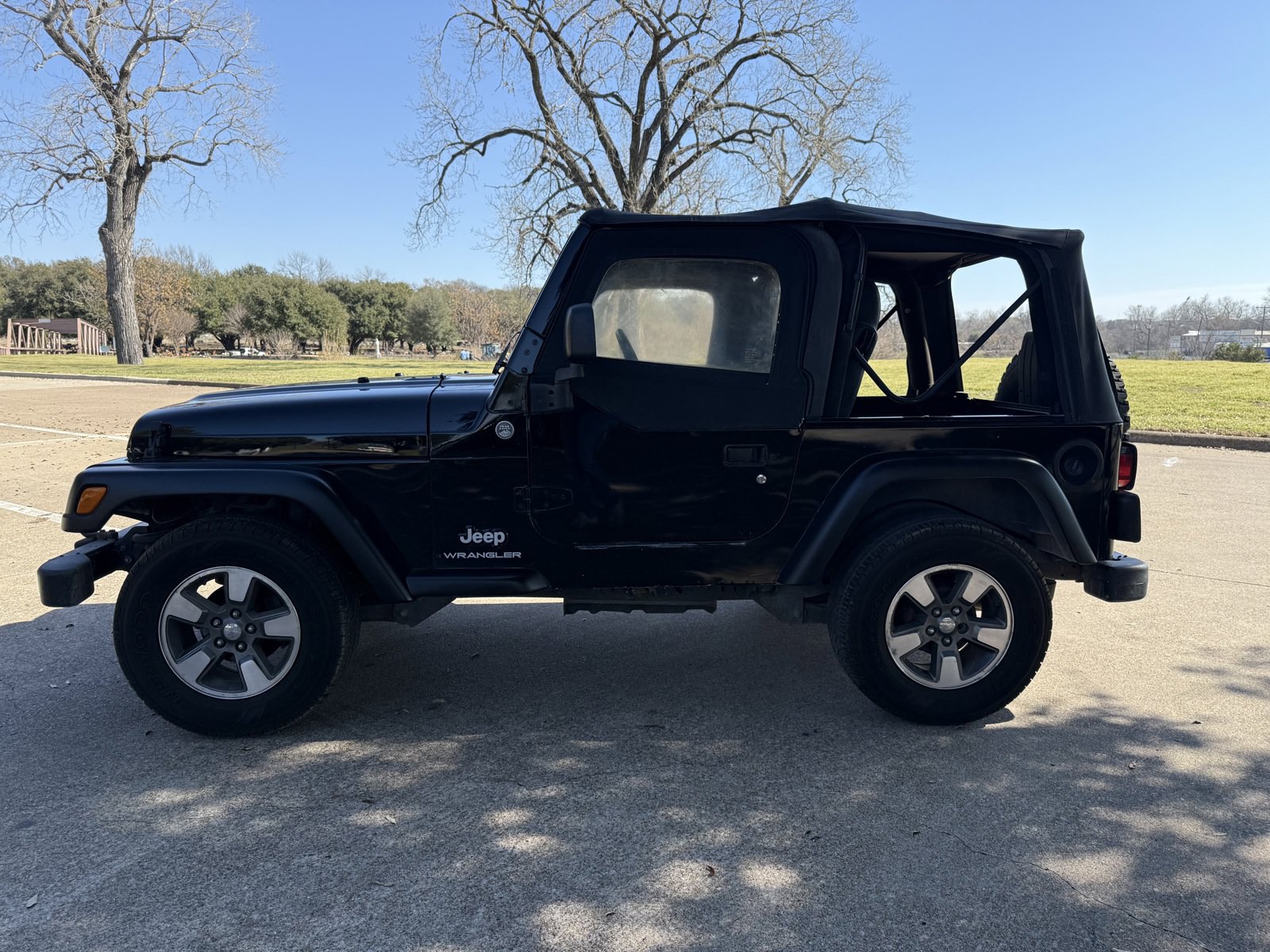 Used 2005 Jeep Wrangler SE AWD/4WD image 8