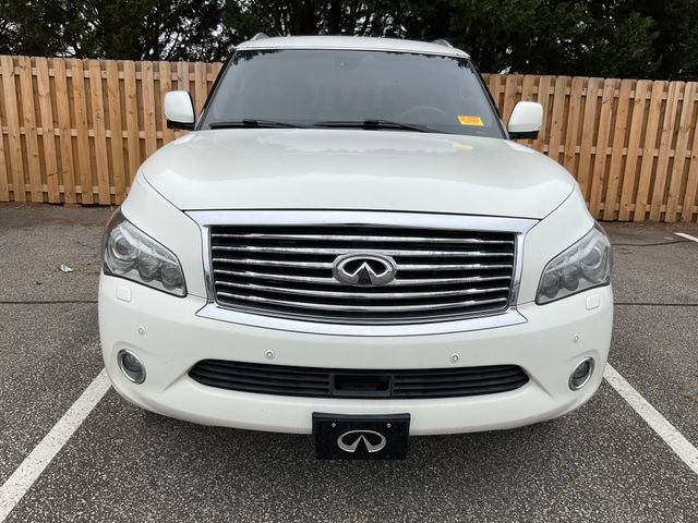 Used 2014 INFINITI QX80 Base w/ Deluxe Touring Package image 2