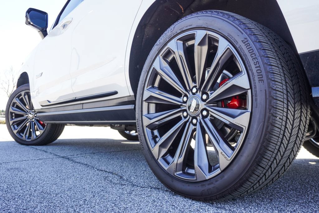 Used 2025 Cadillac Escalade V AWD/4WD image 46