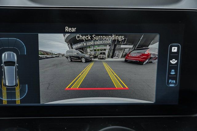 Certified 2025 Mercedes-Benz GLB 250 4MATIC image 40