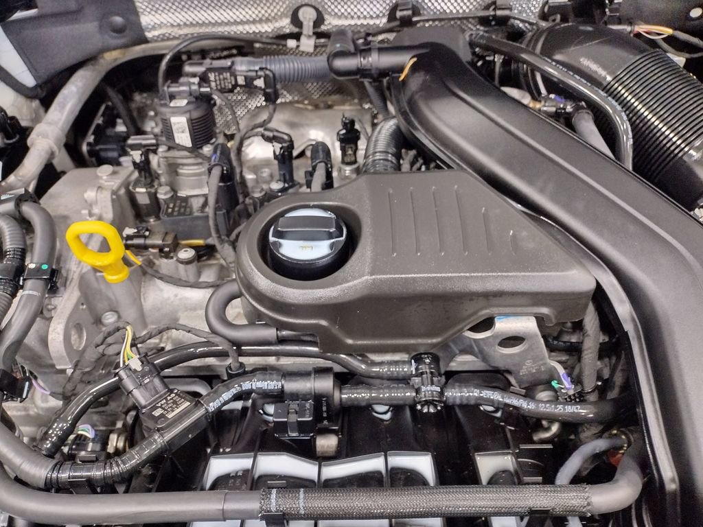 Certified 2022 Volkswagen Taos S w/ IQ Drive S Package image 8