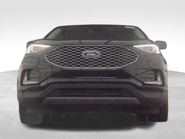 Used 2023 Ford Edge SEL w/ Convenience Package AWD/4WD image 2