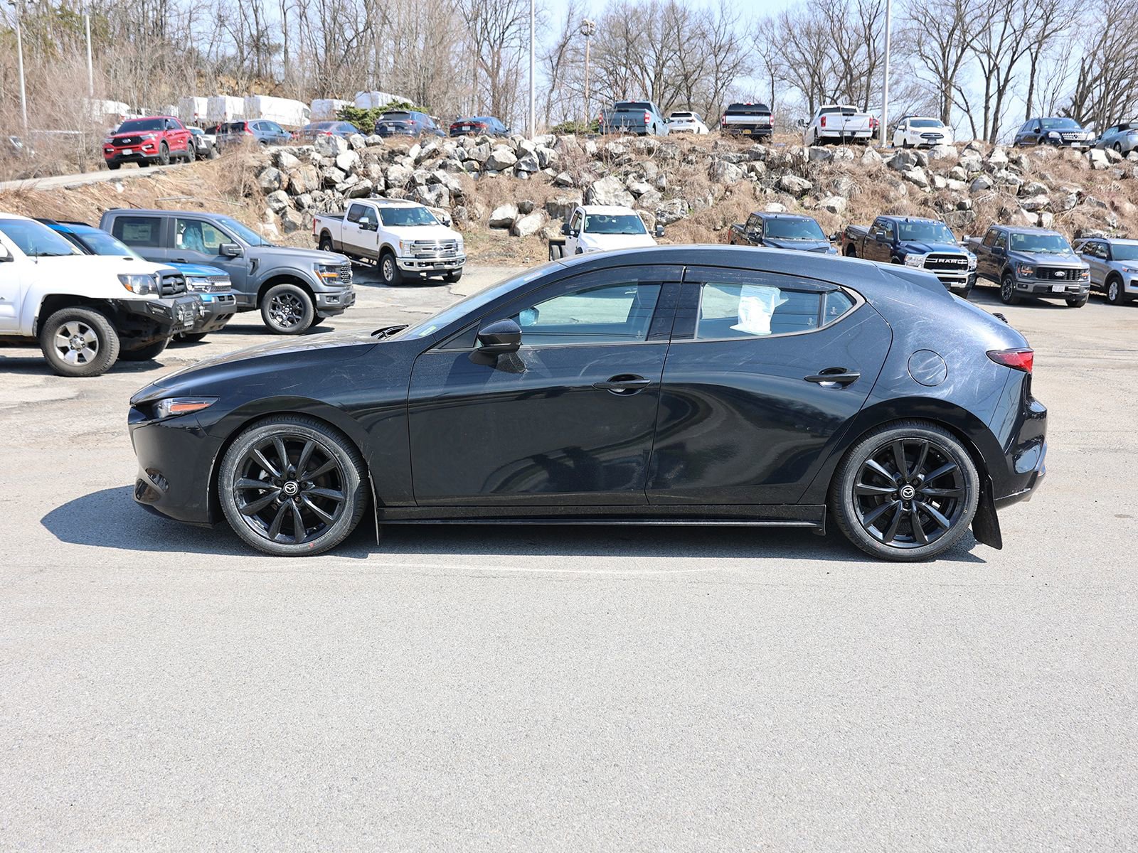 Used 2022 MAZDA MAZDA3 s image 4