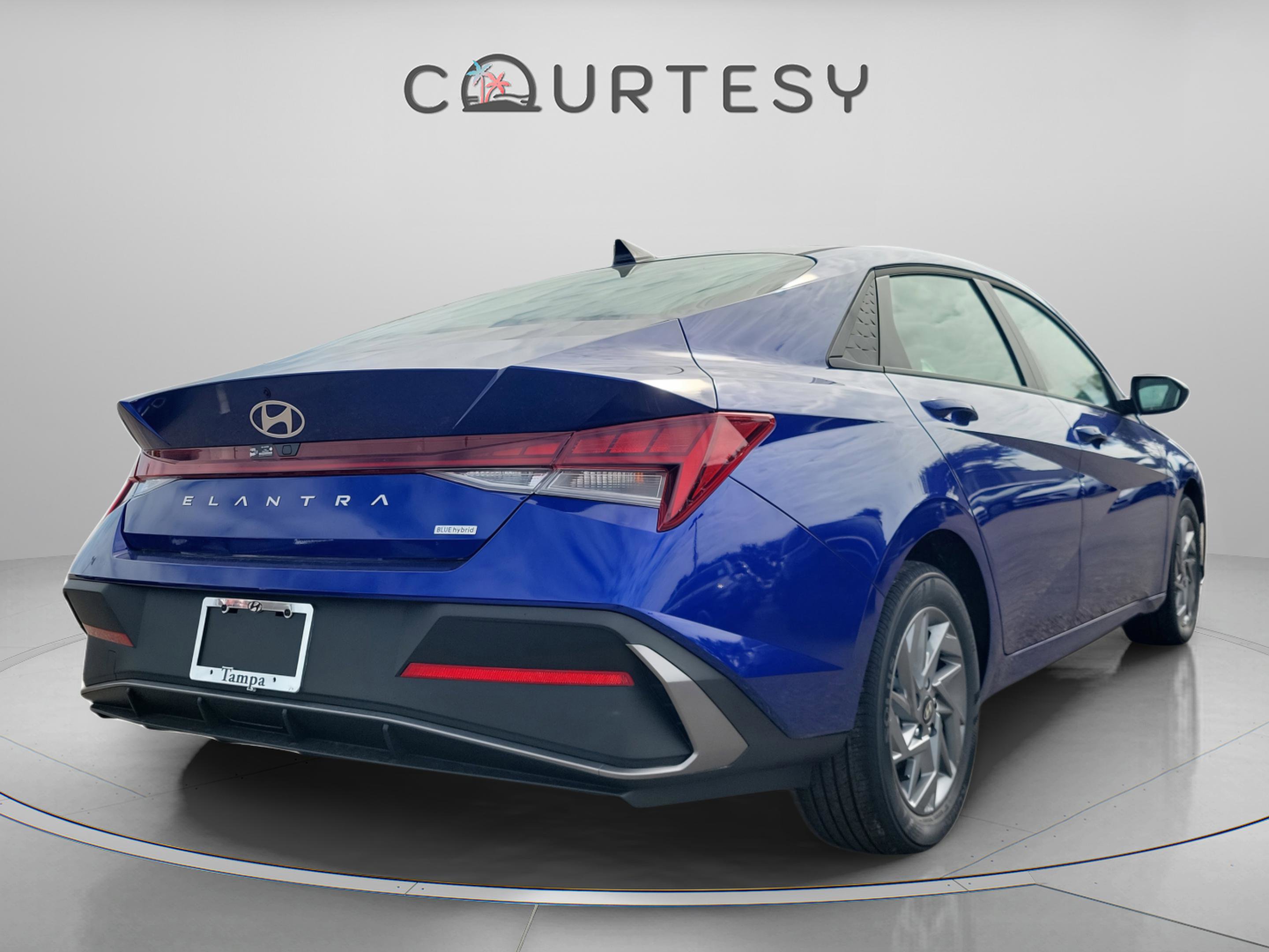 New 2026 Hyundai Elantra Blue image 3