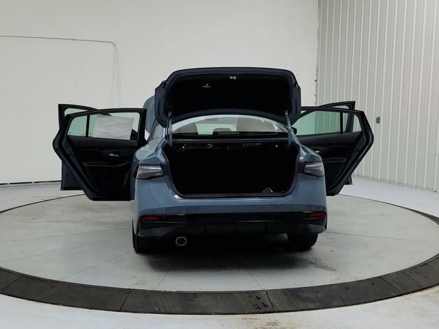 New 2026 Nissan Sentra SR w/ SR Premium Package image 14