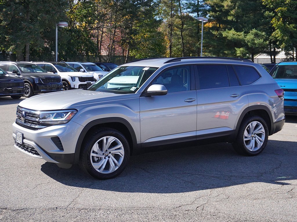 Used 2023 Volkswagen Atlas SE image 8