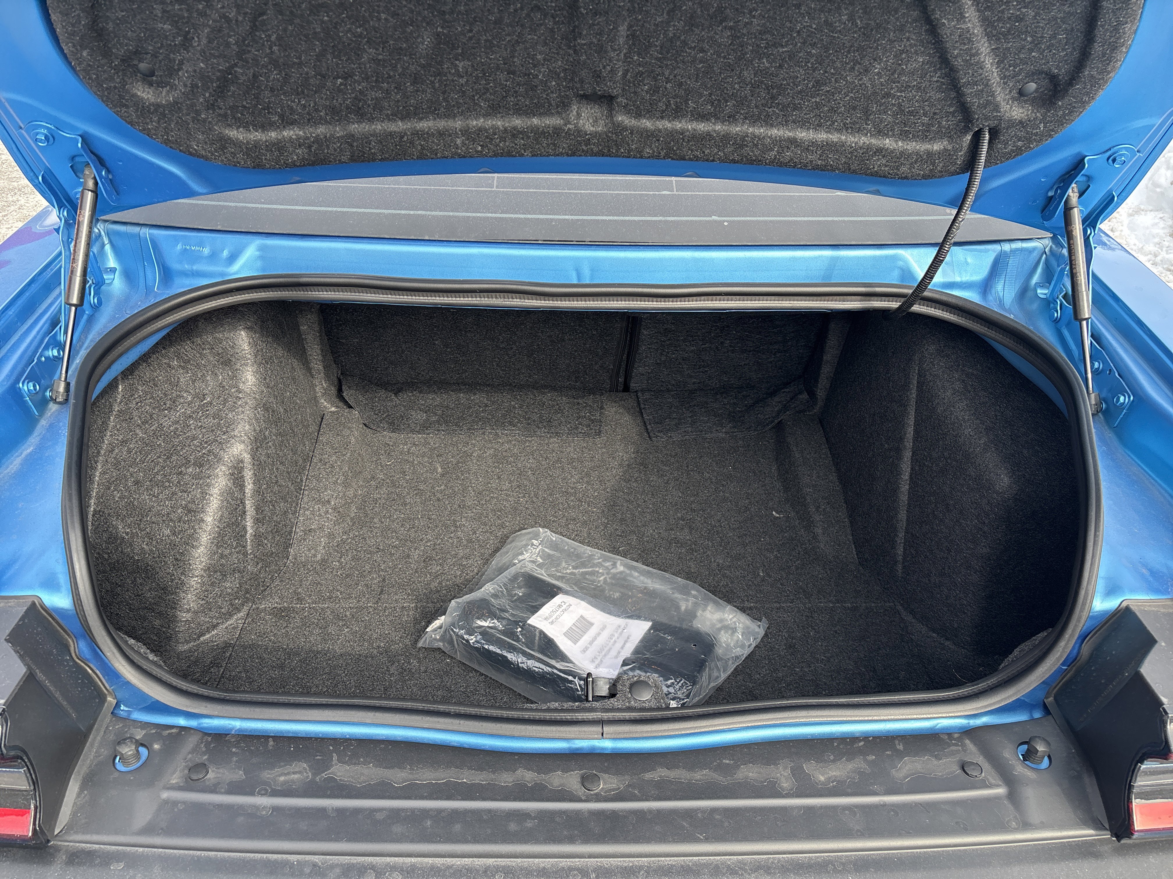 Used 2023 Dodge Challenger R/T w/ Blacktop Package image 4