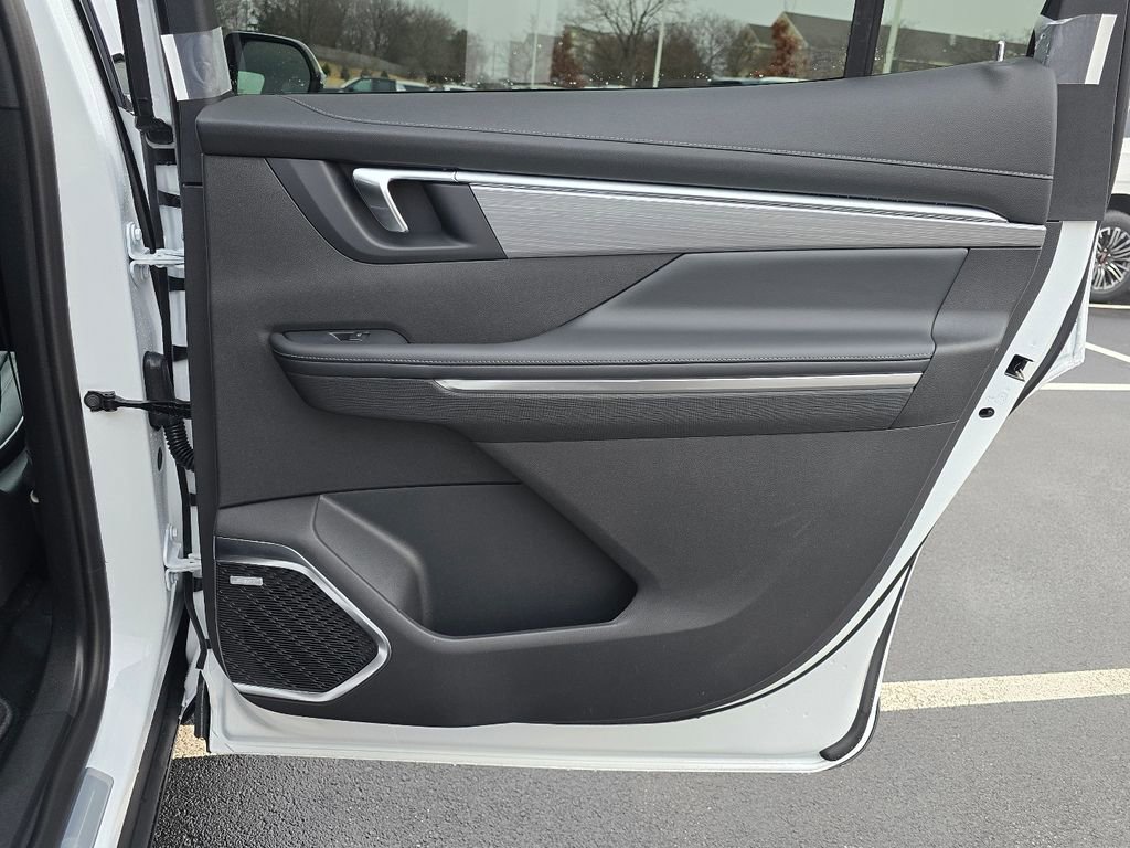 New 2026 Buick Enclave Preferred w/ Power Package image 33