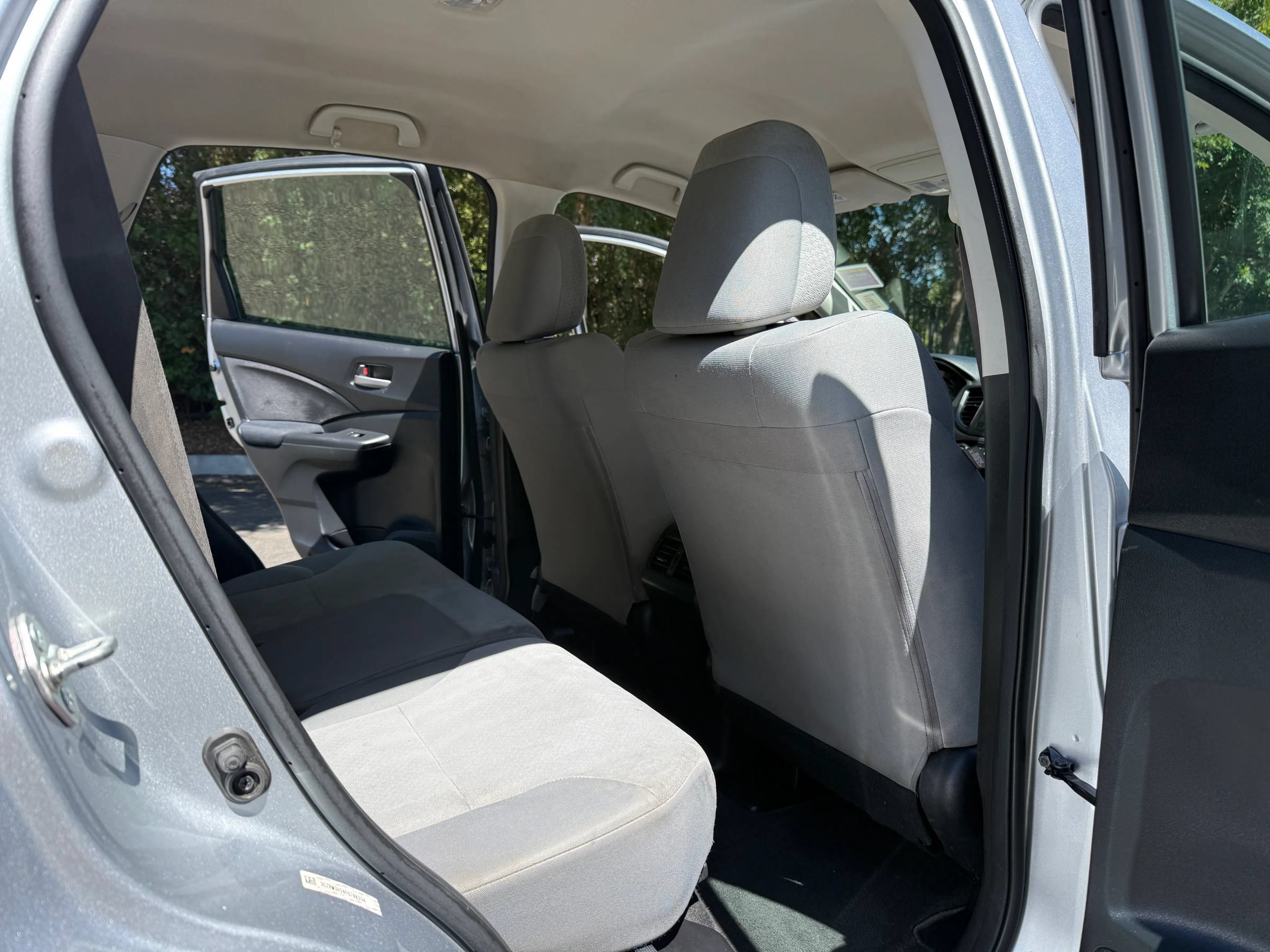 Used 2015 Honda CR-V LX image 15