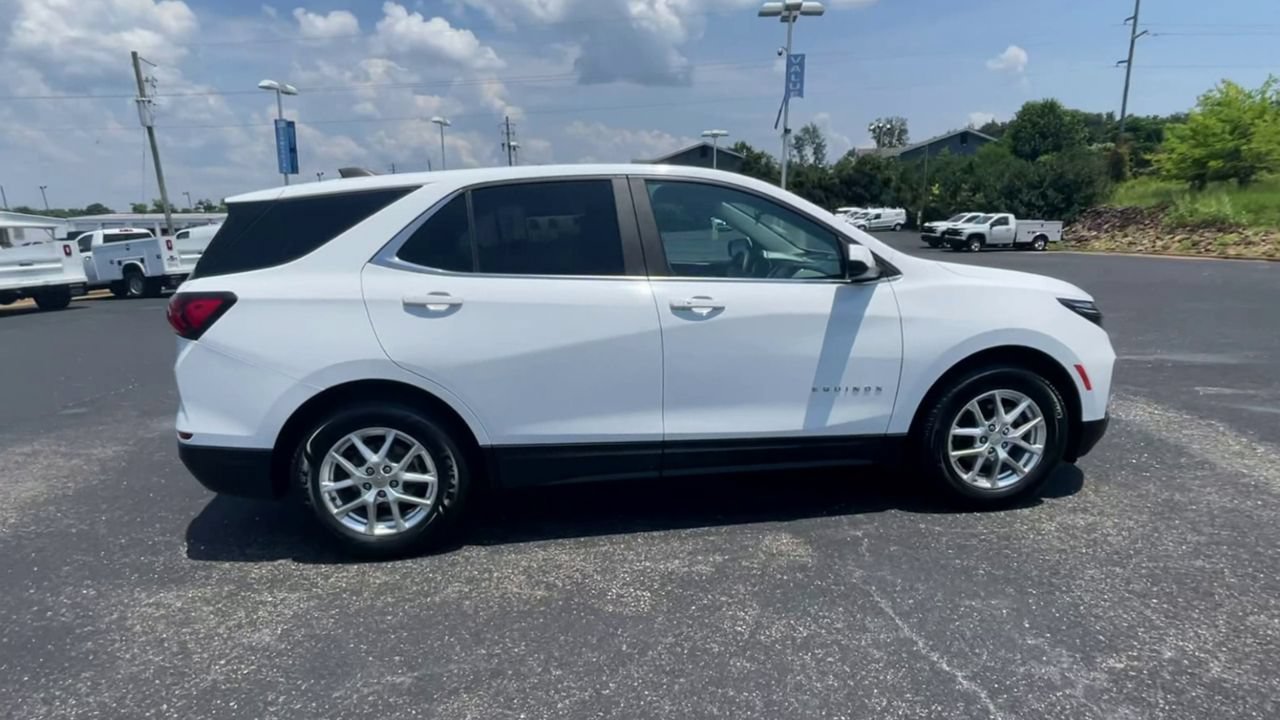 Used 2022 Chevrolet Equinox LT FWD image 9
