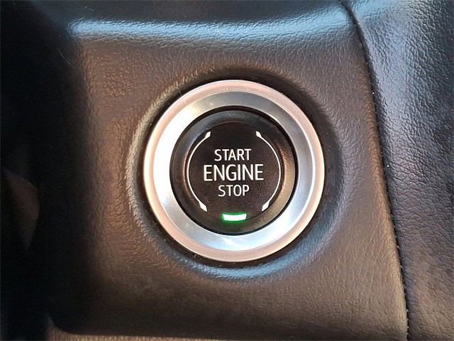 Used 2024 GMC Yukon SLT image 20