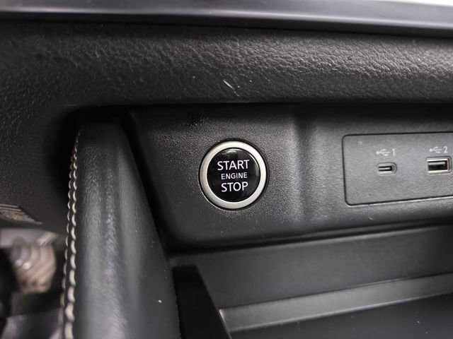 Used 2023 Nissan Rogue SL image 38