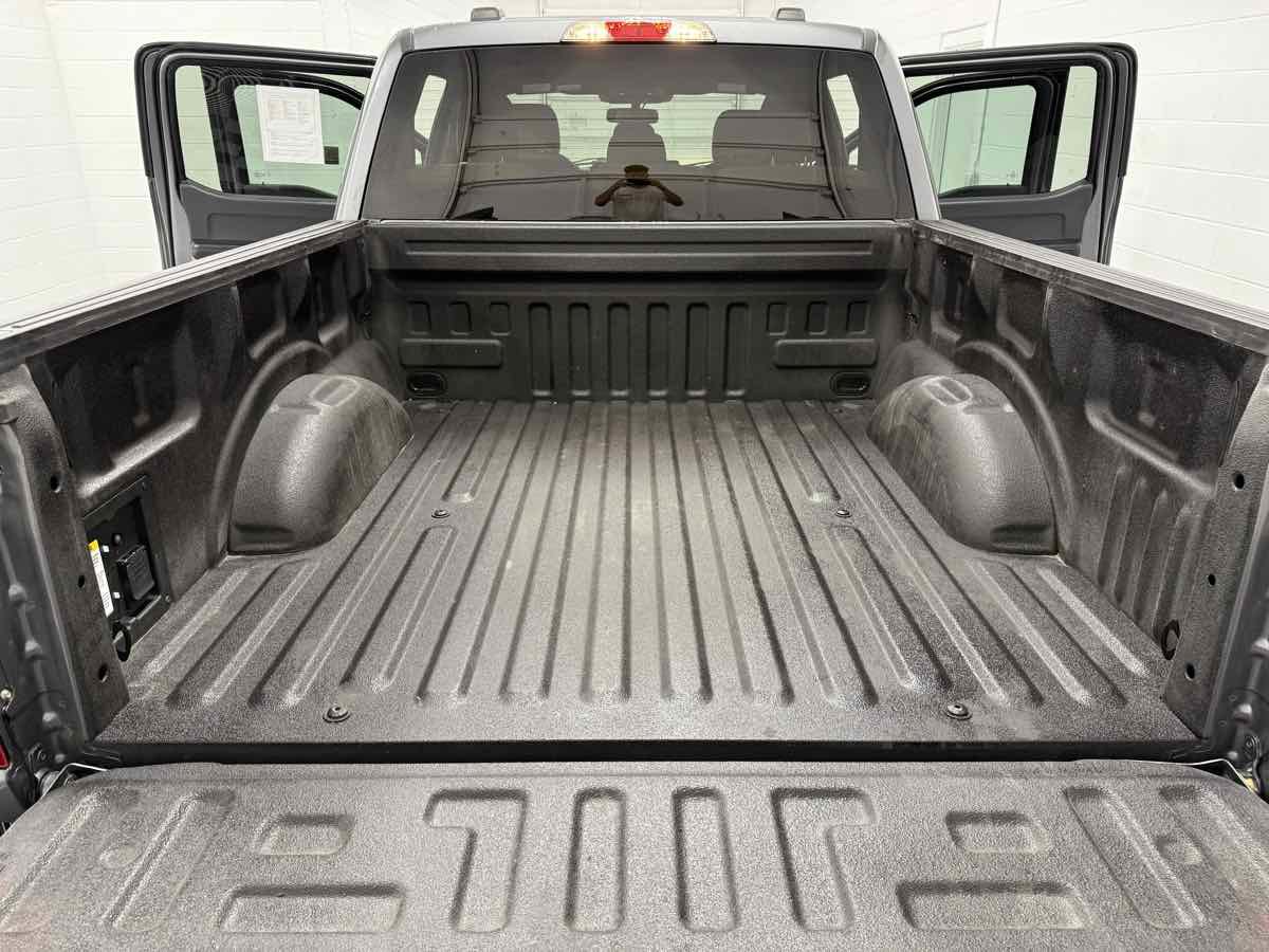 Used 2022 Ford F150 XLT image 30