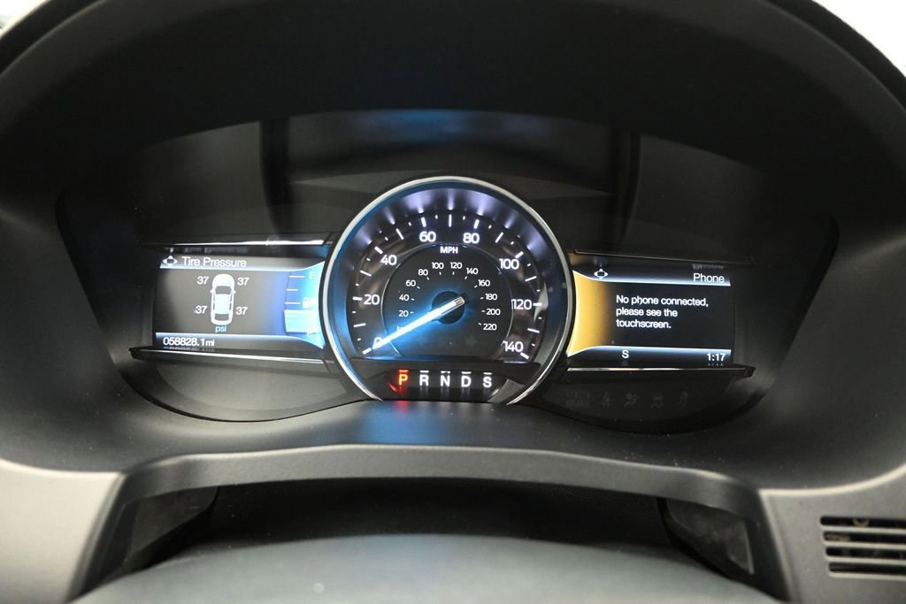 Used 2019 Ford Explorer Limited w/ Class III Trailer Tow Package FWD image 15