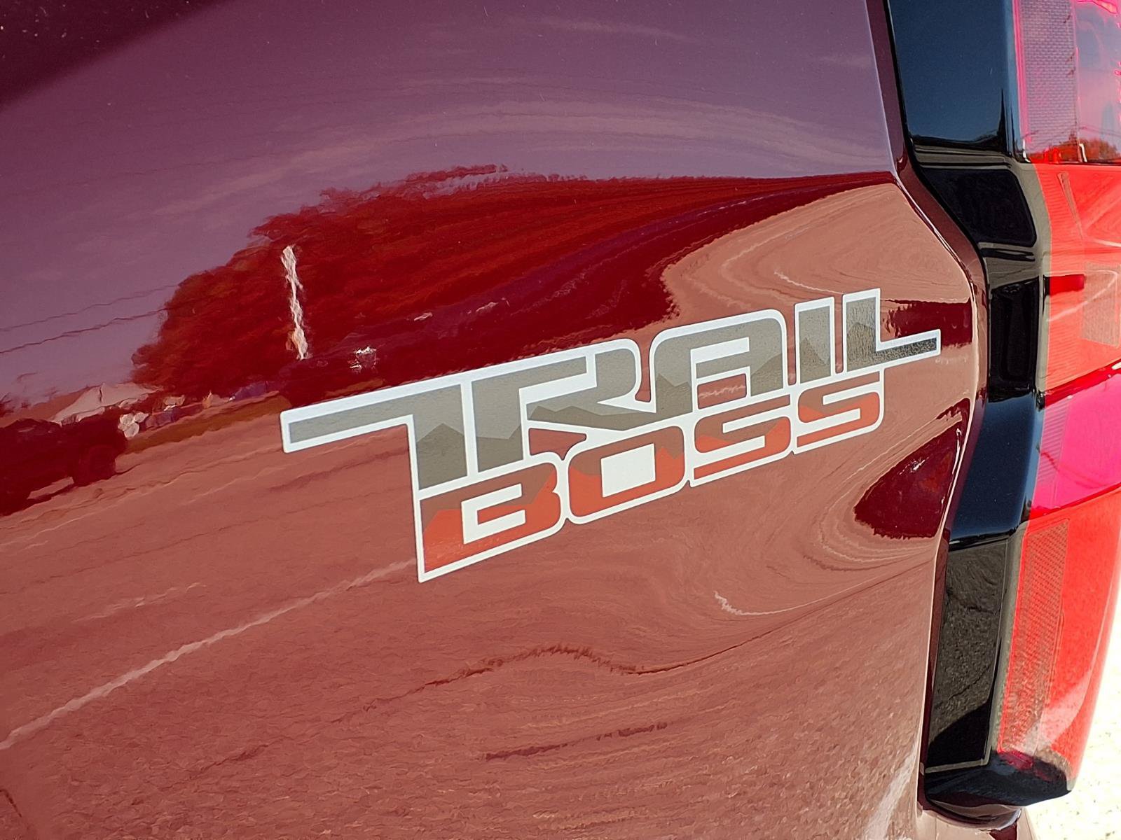 New 2026 Chevrolet Colorado Trail Boss AWD/4WD image 9