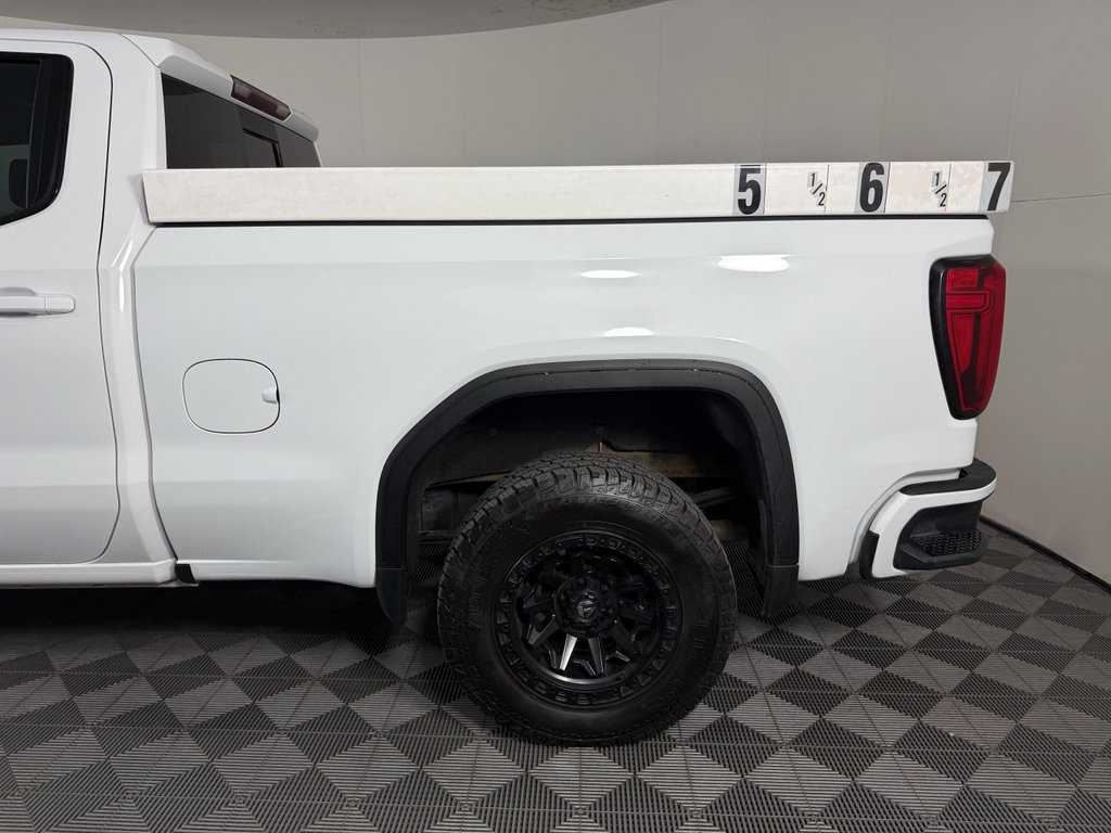Used 2022 GMC Sierra 1500 AT4 w/ AT4 Preferred Package AWD/4WD image 6