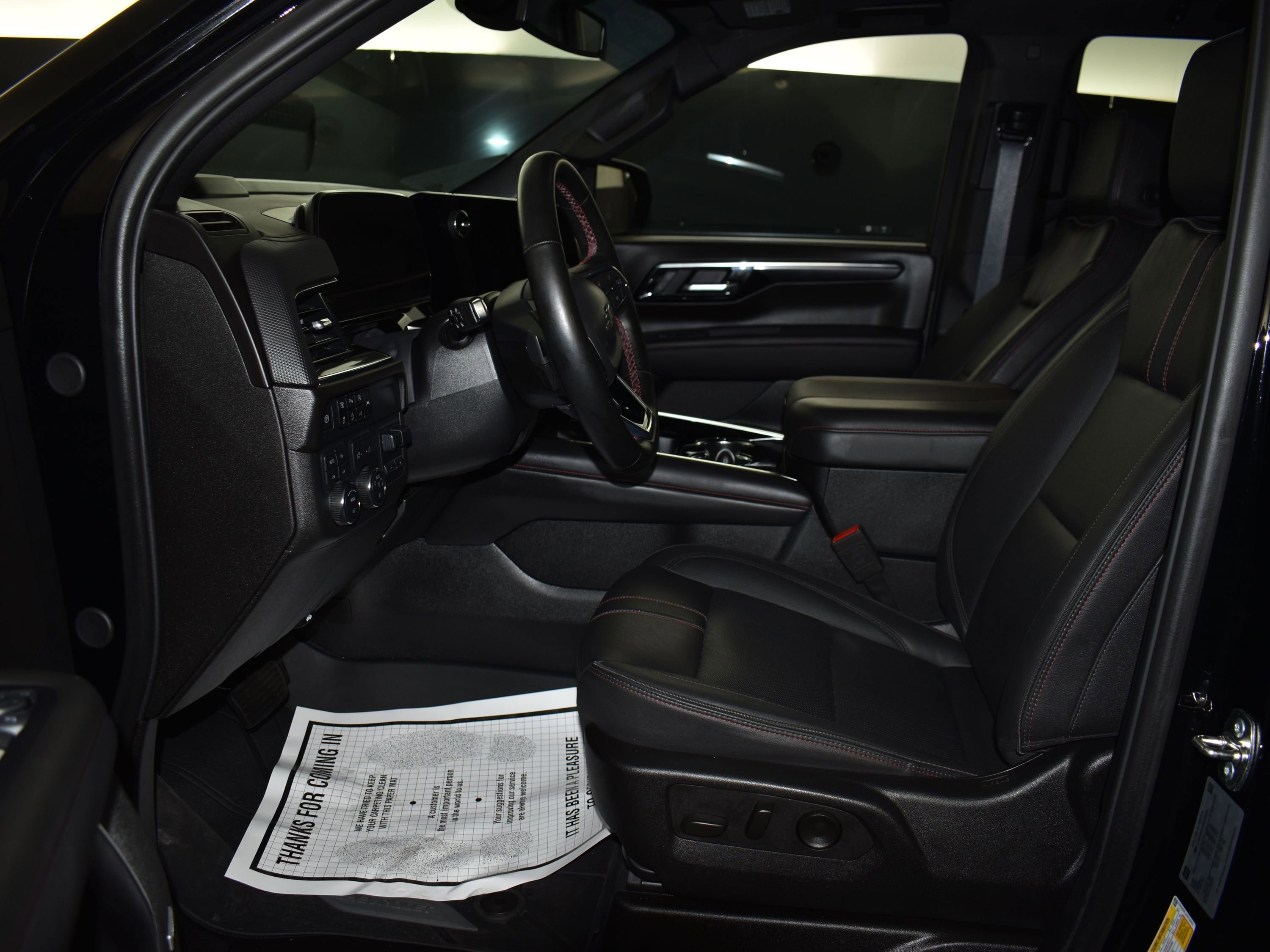 Used 2025 Chevrolet Tahoe RST w/ RST Capability Package image 35