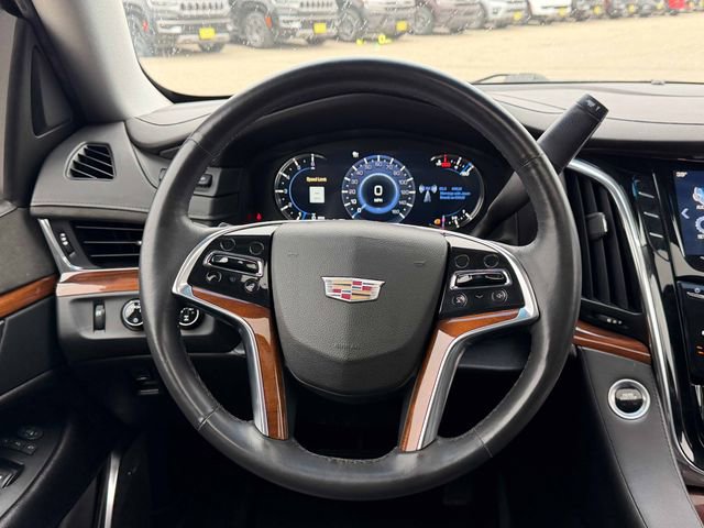 Used 2017 Cadillac Escalade ESV Premium Luxury AWD/4WD image 28