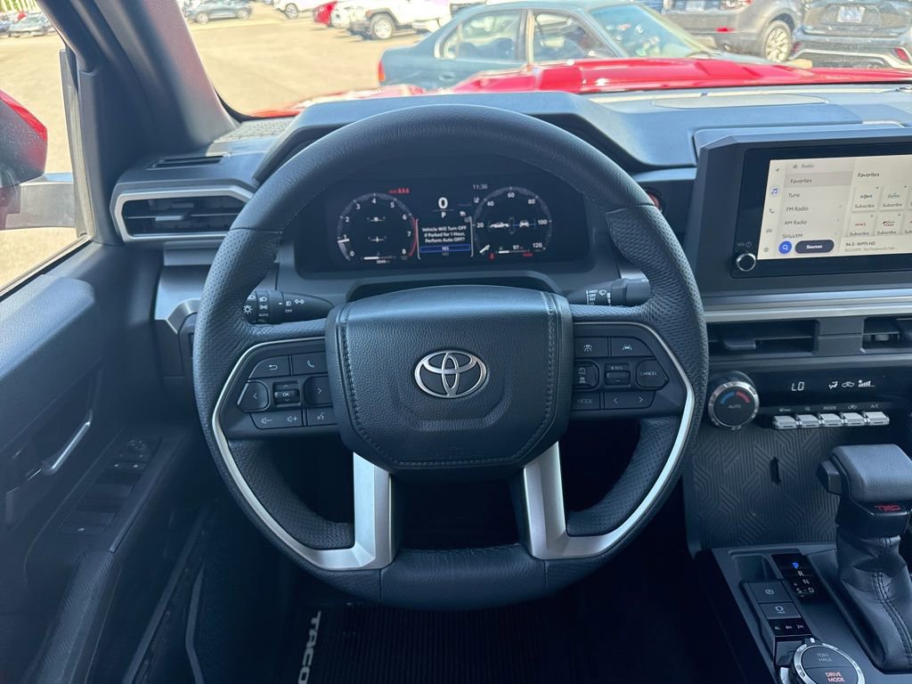 Used 2025 Toyota Tacoma TRD Sport image 13