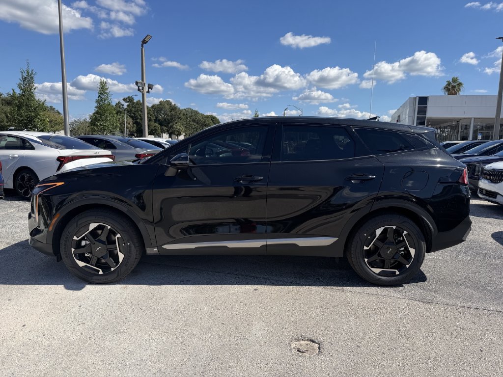 New 2027 Kia Sportage S FWD image 6