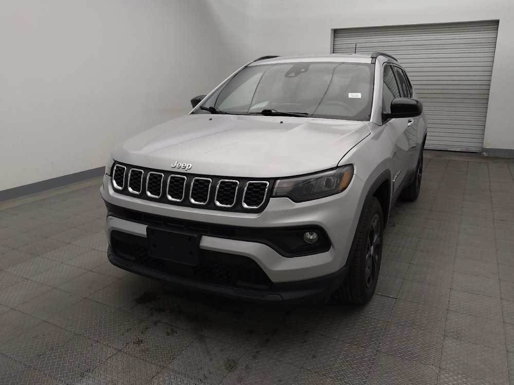 Used 2024 Jeep Compass Latitude AWD/4WD image 15