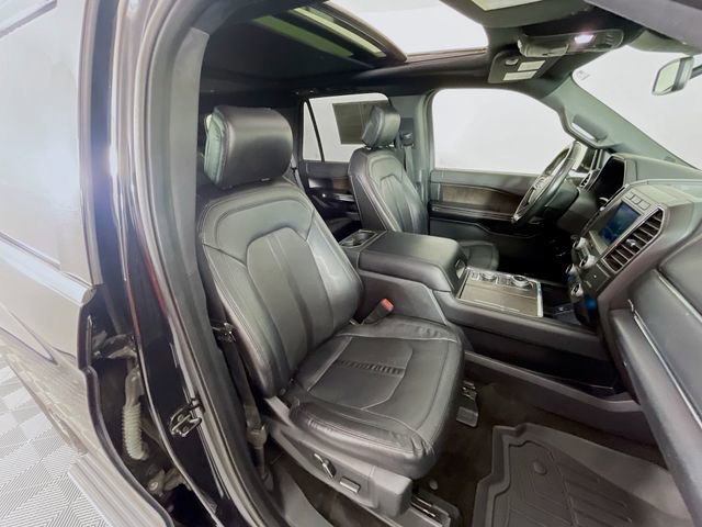 Used 2020 Ford Expedition Limited AWD/4WD image 32