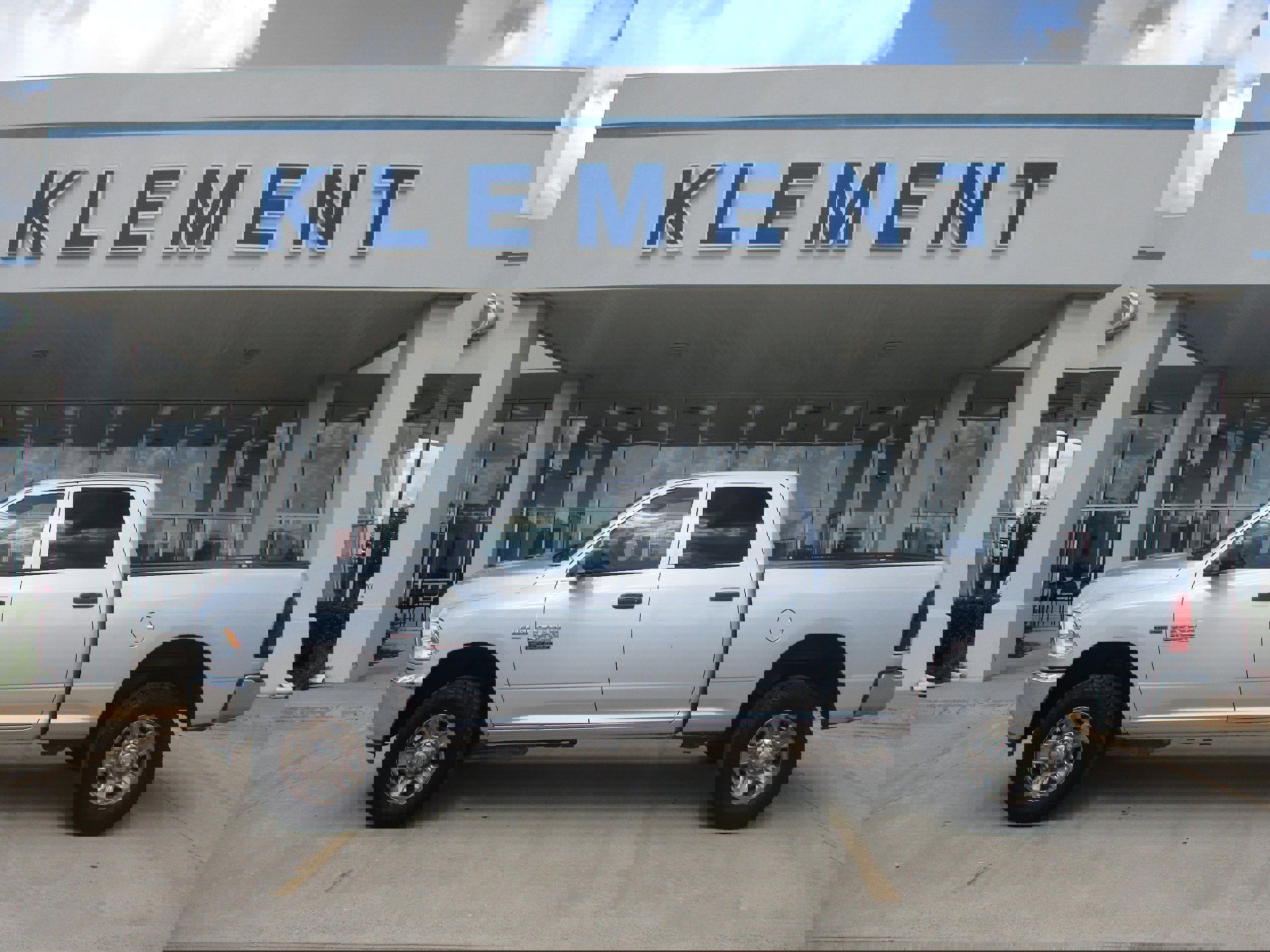 Used 2018 RAM 2500 Tradesman w/ Chrome Appearance Group