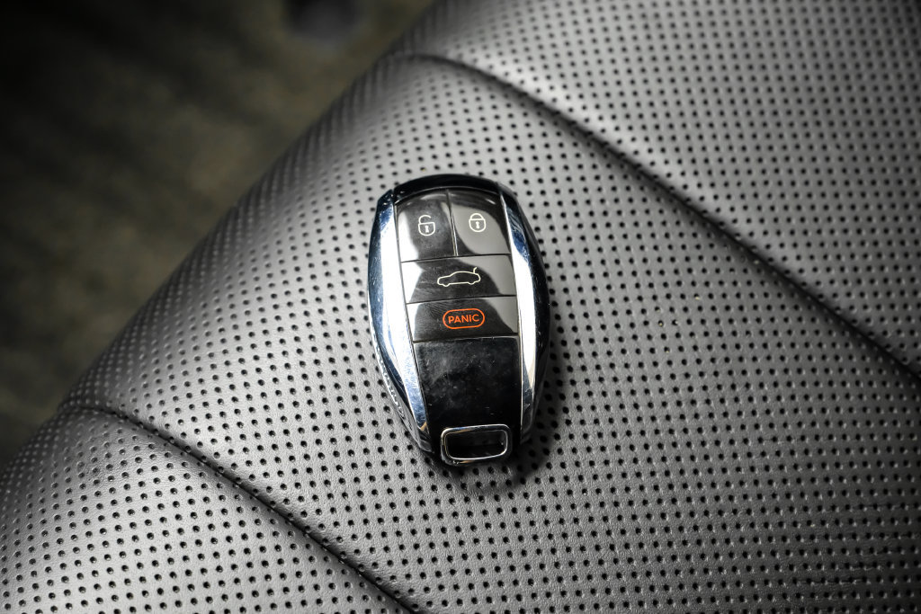 Used 2021 Bentley Continental GT AWD/4WD image 53